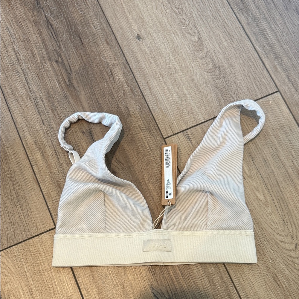 SKIMS Women's Cream Bralette